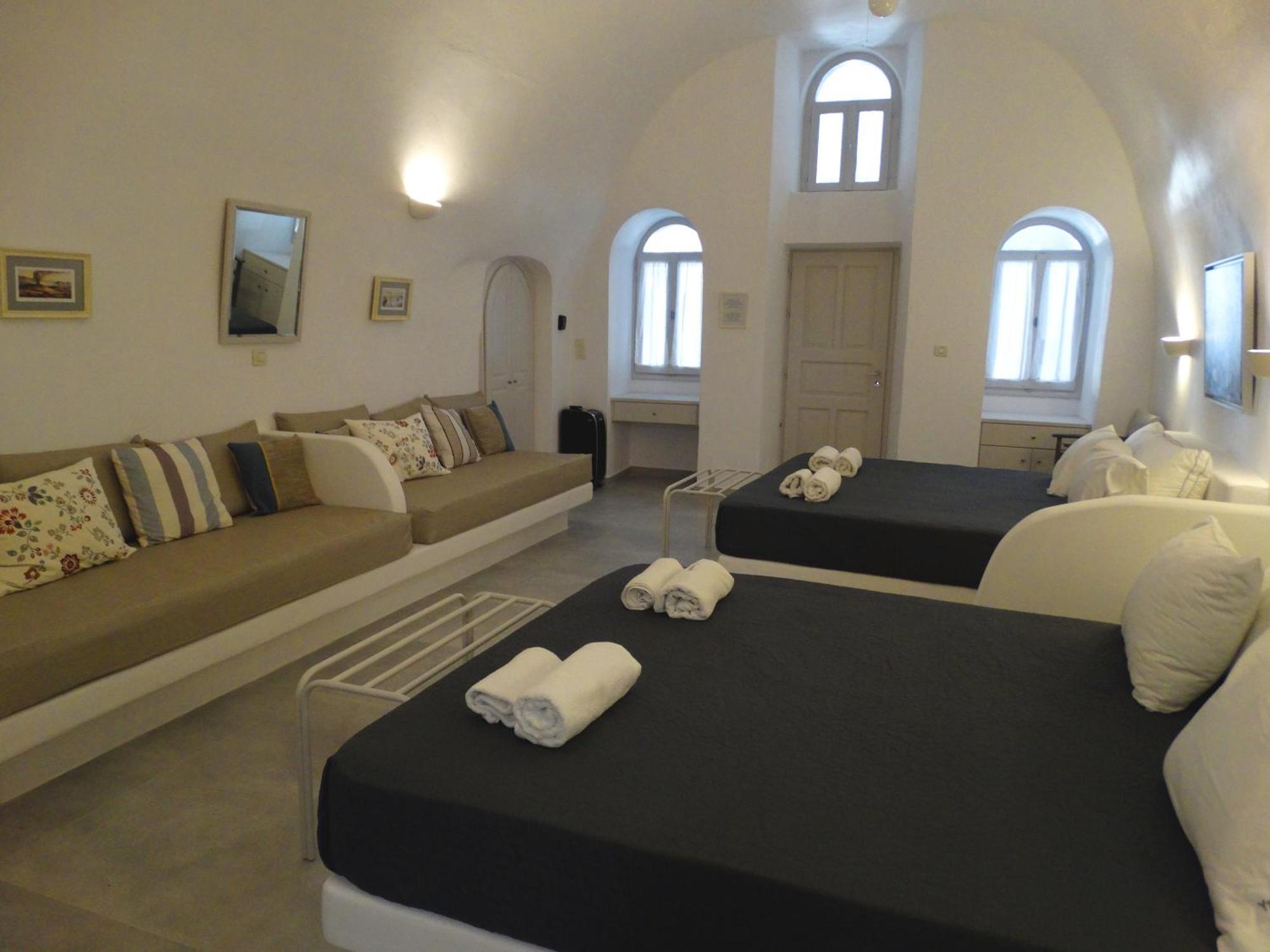 Yposkafo Suites - Villa - Santorini Тира Экстерьер фото